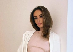 «Олег падок на известных женщин»: Елена Бушина раскритиковала бойфренда Айзы Анохиной