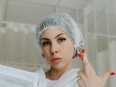 Забеременевшая с помощью ЭКО дочь Михаила Турецкого сделала аборт, узнав о диагнозе ребенка