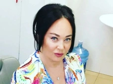 Лариса Гузеева до сих пор в Коммунарке: «Я была счастлива и не знала об этом. Берегите себя!»
