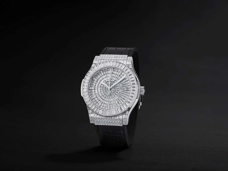 Часы Classic Fusion High Jewellery