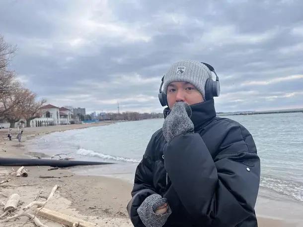 Тренируется даже в холод: Ли Мин Хо покорил фанатов кусочком своей жизни в Канаде