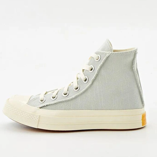 Кеды ConverseЦена: 14 200 руб.Где купить: lamoda.ru