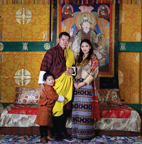 Король и королева Бутана снова стали родителями: что известно о втором ребенке пары