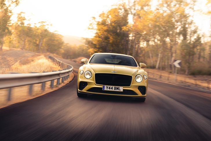 Bentley Motors представили новый автомобиль Continental GT Speed