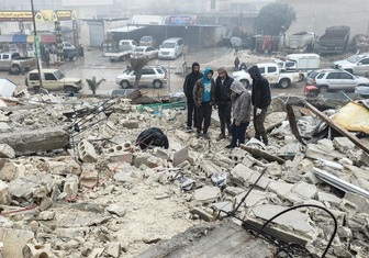6 видео с последствиями мощнейшего землетрясения в Турции: дома складываются, как картонные