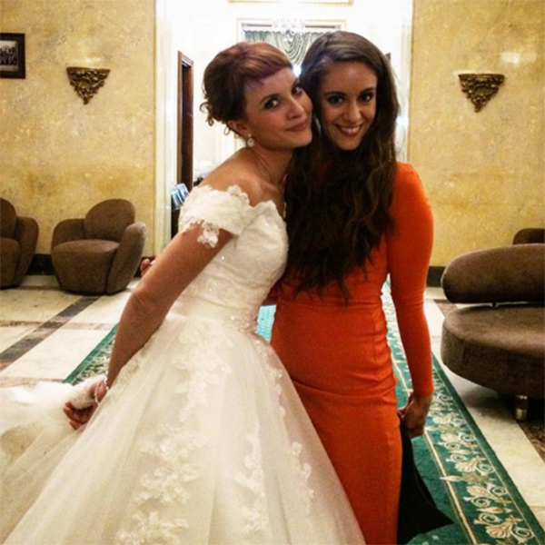 Снимками со свадьбы Александры Шевчук поделились ее подруги
