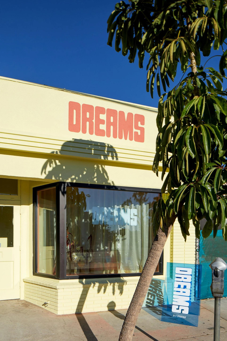 Магазин в Лос-Анджелесе, вдохновленный сюрреализмом