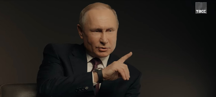 «Для внуков я авторитет»: Владимир Путин впервые рассказал о своей семье