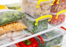 От мяса до ягод и грибов: как правильно замораживать разные продукты