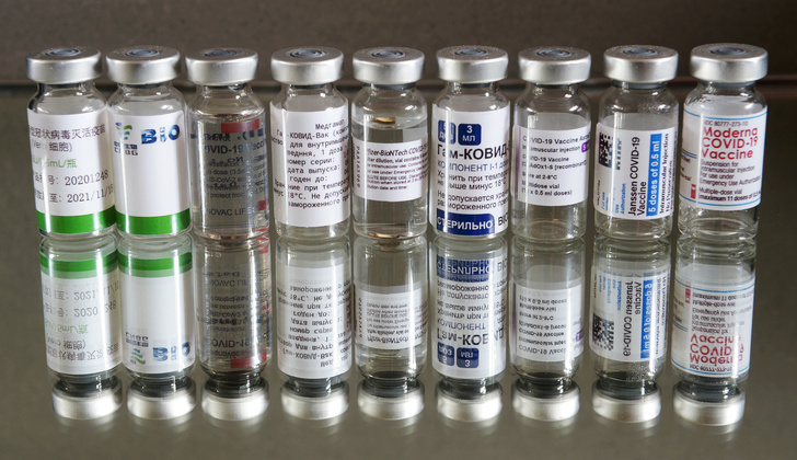 Изучаем внимательно! Три вакцины от коронавируса, которыми сейчас можно привиться в России