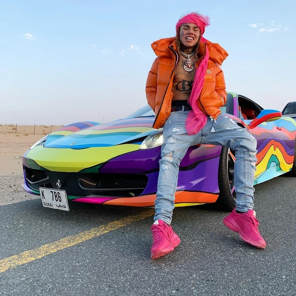 Суд вынес окончательный приговор рэперу 6ix9ine