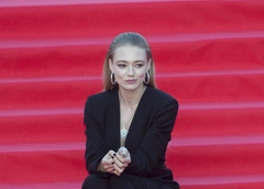 Оксана Акиньшина нахваливает работу Козловского после слухов о романе: «У Дани могут даже белки играть»