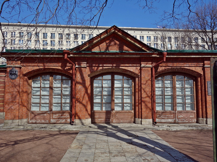 Перенесут на столетия назад: 4 самых старинных домов России, которые сохранились несмотря ни на что