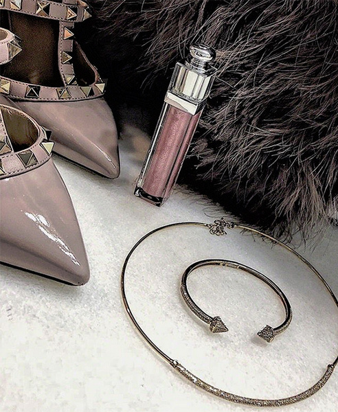 Всегда ли в моде классика фото