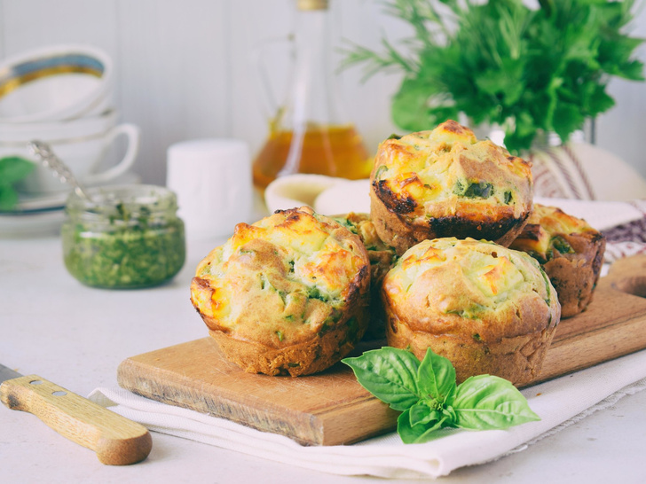 Маффины со шпинатом и сыром: необычный (и очень быстрый) завтрак, который порадует ваших близких