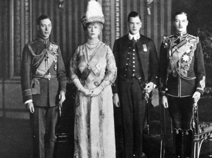 Неудавшийся заговор: Елизавета II могла и не стать королевой