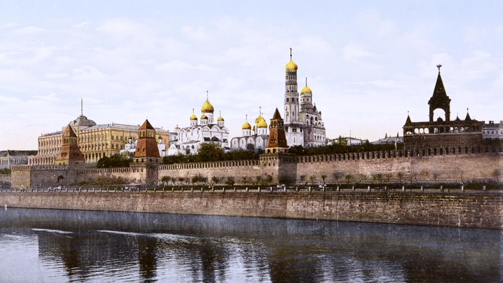 Перенестись в прошлое: видео Москвы, снятое 112 лет назад