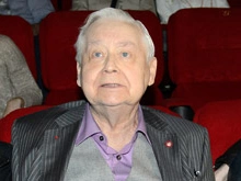 Олег Табаков познакомился с девушкой младшего сына