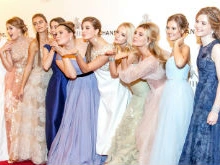 Бал дебютанток Tatler 2015: самые яркие образы звездных наследниц