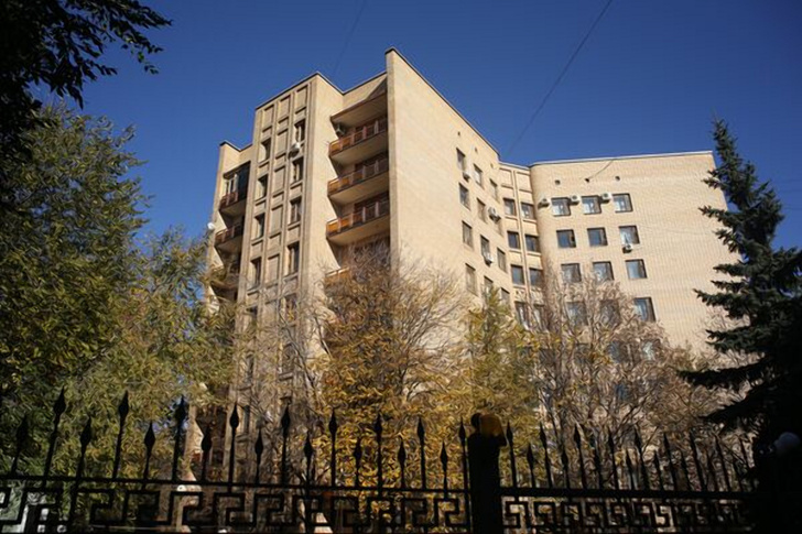 Как выглядят квартиры, в которых жил Брежнев