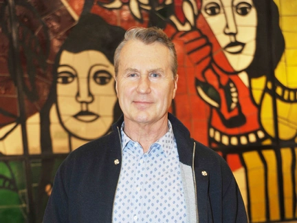 Бросил жену ради того, чтобы сыграть любовь с Джулией Робертс. Американская мечта «лесника» Олега Штефанко