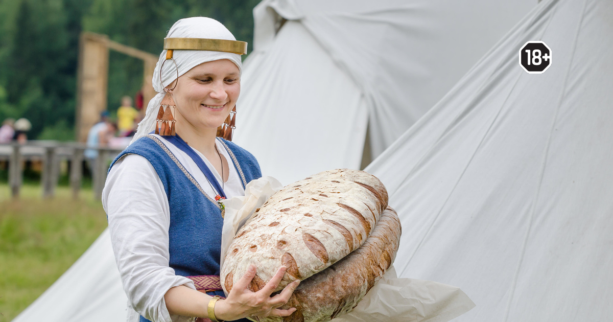 Полиция формасын киген әйелдер порно Пеш үстіндегі порно фото