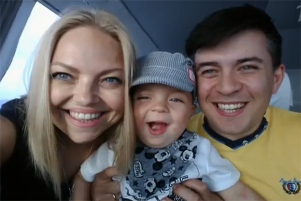 Лена Кукарская с мужем и сыном