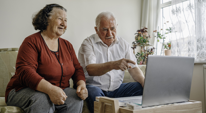 Почему спасать родителей от переживаний — не ваша задача