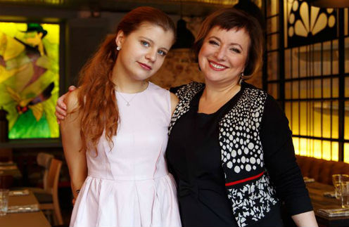 Мария Парфенова с мамой Еленой Чекаловой