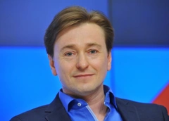 Сергей Безруков: «Помогаю старшим детям, но, что такое отец, понял только с младшими»