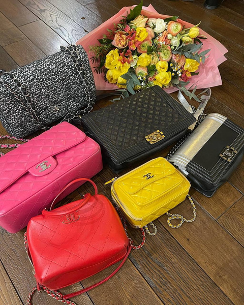 «Ваши сумки носила принцесса Диана!»: Ольга Бузова спутала Chanel c Dior