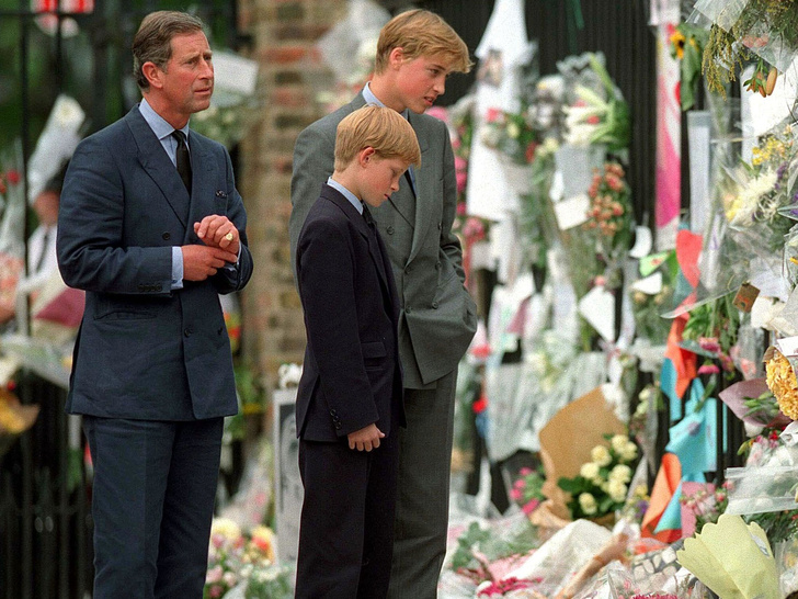 Страшная минута: как принцы Уильям и Гарри узнали о смерти матери