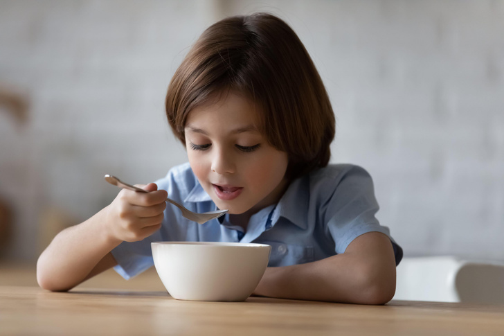 Нужно ли заставлять ребенка есть суп?