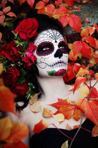Страшно красиво: идеи макияжа на Хэллоуин