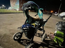Мать, чей младенец сгорел заживо в коляске, винят в жестокости: «Она уснула пьяная с сигаретой»