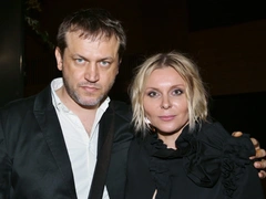 «Она мне кореш»: Яна Троянова и Василий Сигарев расстались после 11 лет вместе