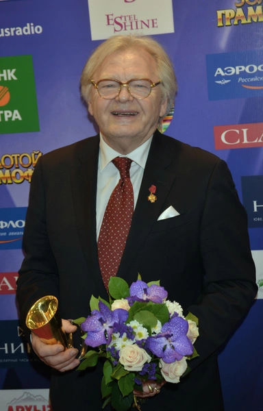 Юрий Антонов ищет помощи не только у врачей, но и у знахарей