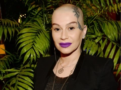 51-летняя Наргиз беременна от молодого мужа