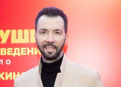 Денис Клявер: «Мы с женой осмысленно бережем свои отношения»