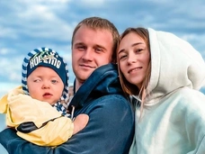 23-летняя Валерия Татамирова воспитывает сына с синдромом Апера: «Врачи были шокированы больше, чем я»