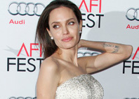 Анджелина Джоли вновь примерила сексуальный образ