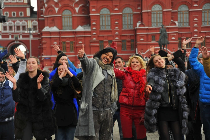 Короны вирус: 71-летняя фанатка подала в суд на Филиппа Киркорова