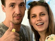 Беременная Дарья Мельникова улетела в Израиль перед родами
