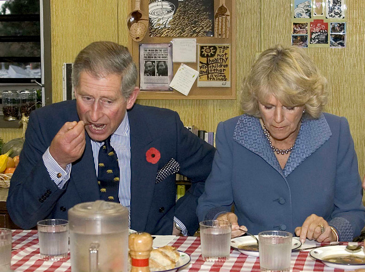 Завтрак будущего короля: что Чарльз и Камилла едят по утрам