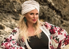 Анна Семенович помогла клиентке найти любовь