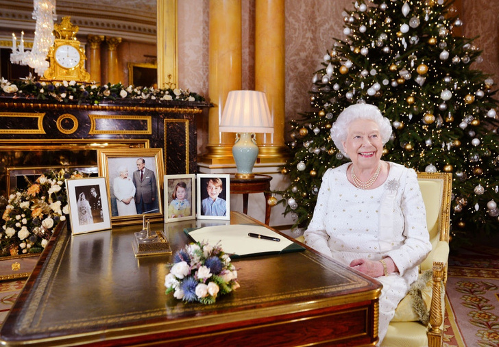 Инсайдер: принц Гарри и Меган Маркл «причинили боль» Елизавете II, объявив о том, что встретят Рождество в США