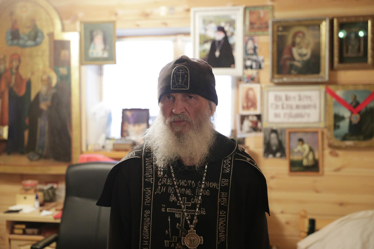 Схимонах Сергий официально отлучен от церкви