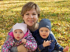 Каково быть мамой 10 детей, трое из которых с синдромом Дауна? Удивительная история московской семьи