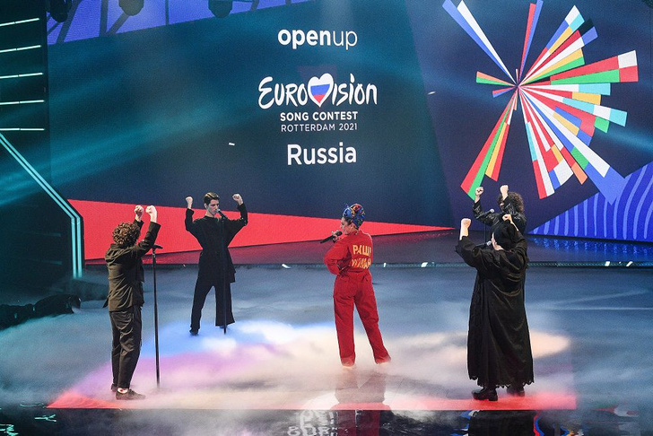 С миру по нитке: костюм Манижи для «Евровидения» шьет вся Россия