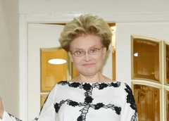 Защищает ли прививка от омикрона: отвечает Елена Малышева